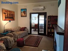 Walnut Cottage - 2 bedroom pet friendly country cottage - Image 4