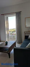 Faros Apartments - Image 3