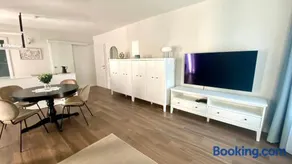 The Rooster Apartments - Image 3