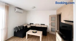 Апартамент за гости 2 Тракия Плаза - Image 3