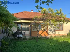 Konstantin i Elena Guest House - Image 1