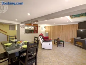 Gîte confortable avec jardin et terrasse privée - Image 2