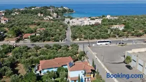Elena Apartments stoypa - Image 1