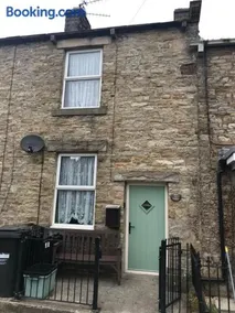 Cherry Tree Cottage, Aysgarth - Image 1