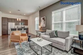 Landing at San Marco Promenade - 1 Bedroom in San Marco - Image 2