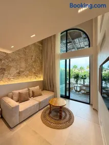 La Onda Luxury Suites - Image 3
