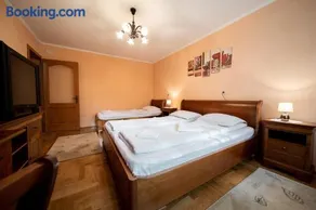 Lilla Apartments - Image 1