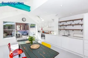 Oxfordshire Living - The Cranham House - Oxford - Image 2