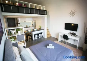 KL Sentral, EST Bangsar by SkyLimit Suites - Image 2
