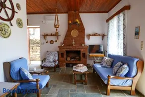 Poline Traditional House With Garden & Sea In 0 Distance - Image 2
