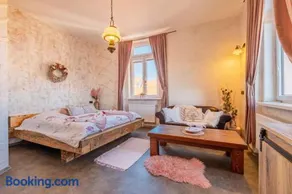 Apartmány v Podzámčí v blízkosti zámku Blatná - Image 4