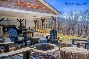 Mountain Top Retreat Shenandoah - Image 4