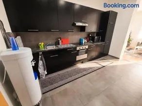 Modern Apartment in Molenbeek-Saint-Jean / 77 m² / Parking - Image 1