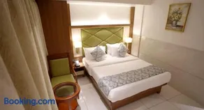 Gold Crest Suites - Image 2