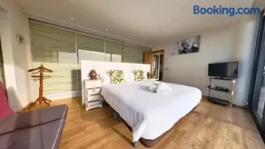 La Casa de la Playa-Best FTV Views, by Comfortable Luxury - Image 1