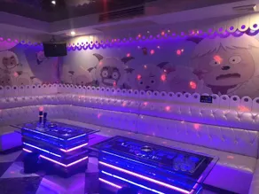 Huachang Grand Hotel - Image 4
