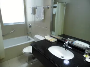 Super 8 Hotel Suzhou Taicang Taiping Nan Road - Image 5