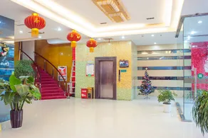 Huaju Hotel (Wenfeng World Store, Middle Jianghai Road, Qidong) - Image 4