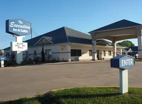 The Executive Inn & Suites - Image 2