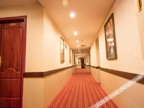 Wanrong Hotel - Image 2