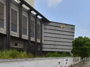 Vienna International Hotel Guangzhou Huangpu - Image 4