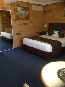 North Parkes Motel - Image 4