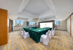 Vienna International Hotel Haikou Wanlv Park Guomao Youyi Sunshine City - Image 5