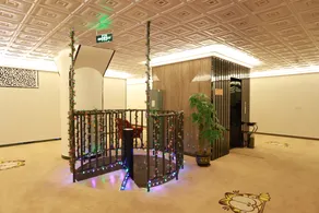 18 HOTEL - Image 5