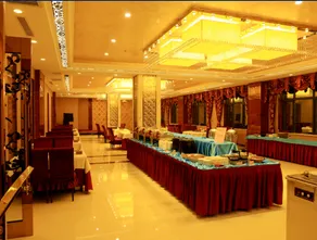 He Huang Pearl Hotel - Image 3