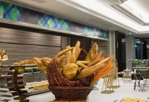Wuxi Seaview No.1 Hotel (Yijia Branch) - Image 4