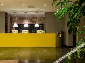 Hua Zhong Hotel - Image 5