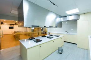 Shanghai Pujiang Berkesy Residence - Image 3