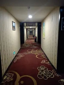 Qingyang Hotel - Image 3