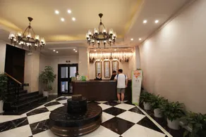 Grand Yixian Mansion (Nanjing Xuanwu Lake Yunnan Road Subway Station) - Image 3