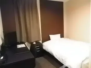 Hotel North. i - Image 2