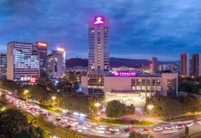 Wanhwa Crown Hotel - Image 2