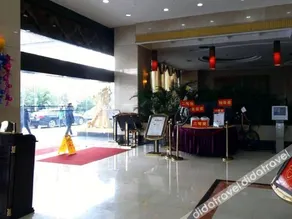 Shen Long Hotel - Image 4