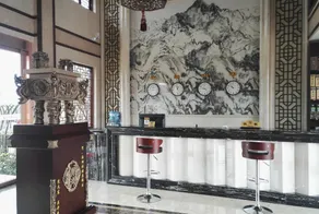 Hai Lake Hotel - Image 4