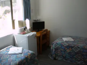Acacia Inner City Inn - Image 5