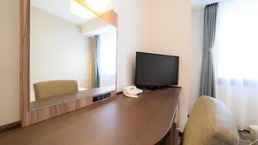 Nagoya Garland Hotel - Image 2