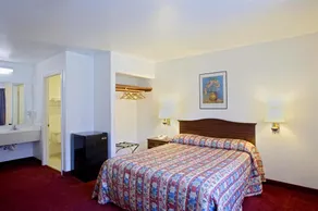 Americas Best Value Inn - Watsonville, CA - Image 3