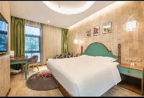 MEHOOD Hotel Xi'an Bell Tower Subway Station Huimin Street Branch - Image 1