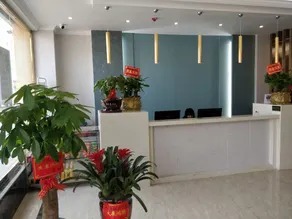 Yizhang Xingfucheng Hotel - Image 2