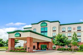 Comfort Inn & Suites Frisco East - McKinney - Image 2