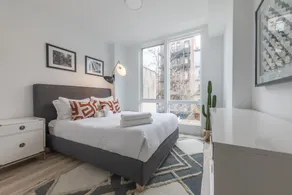 Stylish 3BR Retreat w Private Deck Near NYC - Image 2