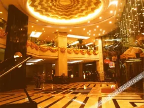 Royal City Hotel Guiyang - Image 3