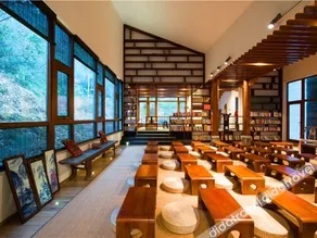 Zizai Pingjiang Wild Luxury Resort - Image 3