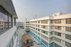 Townhouse Royal Palms Hotel - Daisy - Image 3