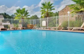 Express Inn Leesville Ft Johnson SureStay Collection by Best Western - Image 3