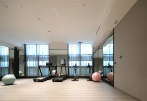 Eshine East Hotel - Image 3
